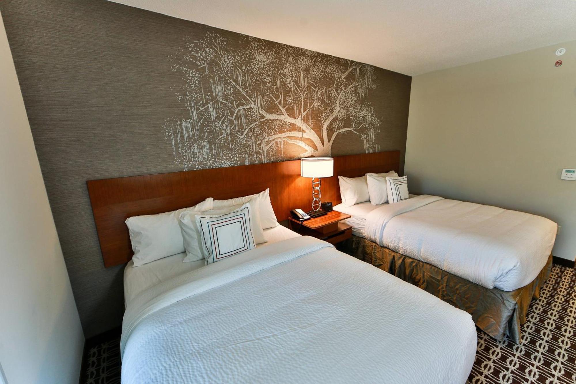 Fairfield Inn & Suites By Marriott Savannah Midtown Exterior foto